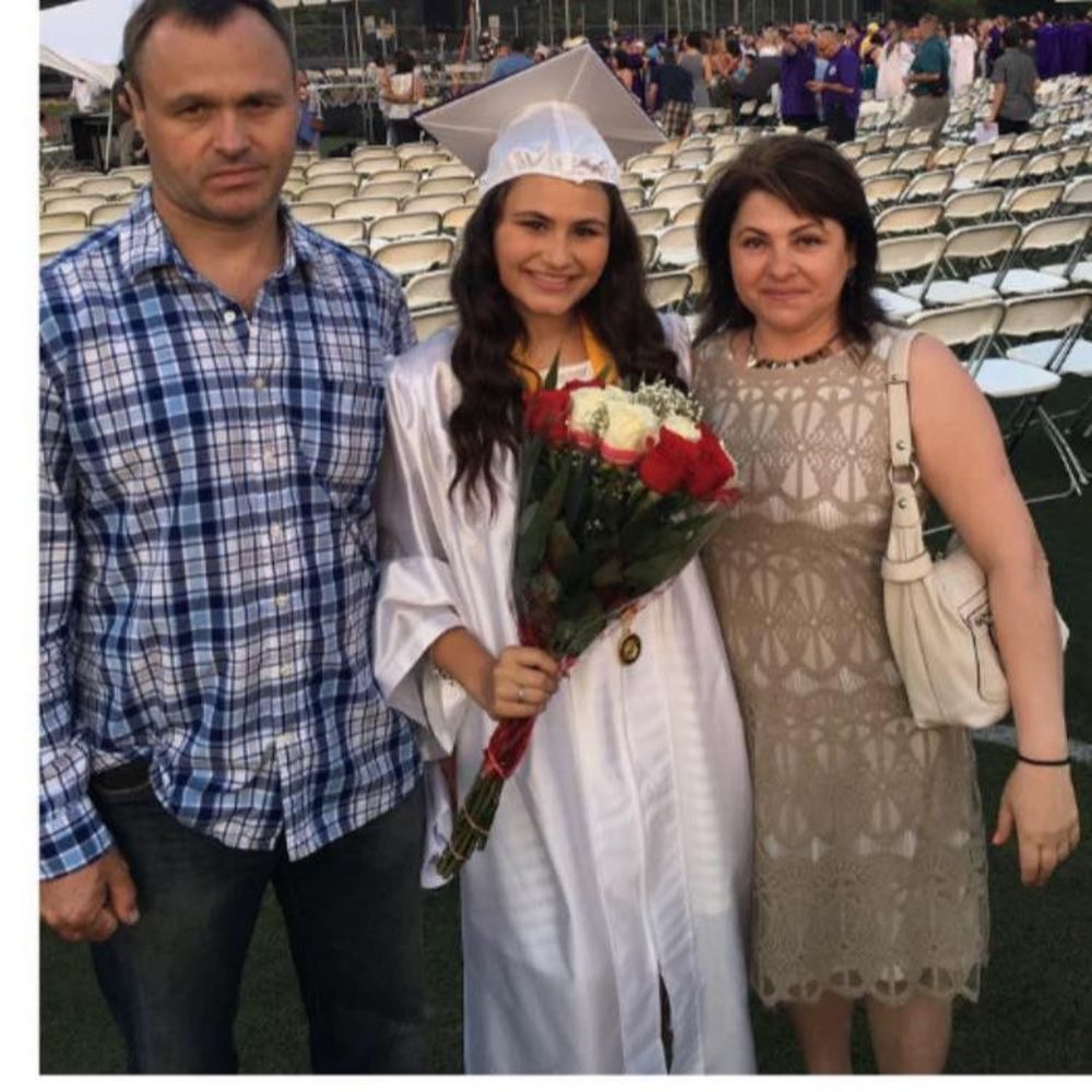 Meet your Posher, Alina